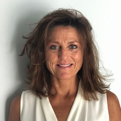 iPain Summit Lynne Becker